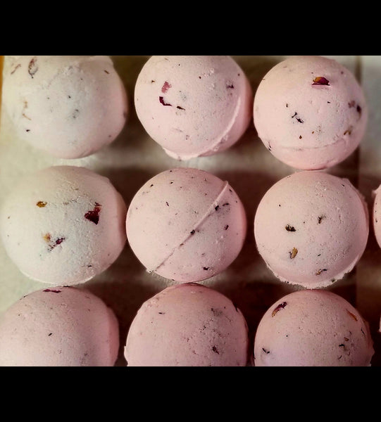 7.5 oz Bakers Dozen (12) Fizzy Bath Bombs